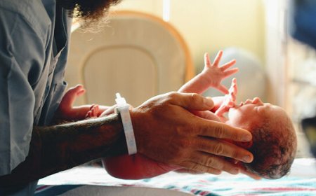 Alaska Senate Passes Bill to Allow Safe Haven Baby Boxes