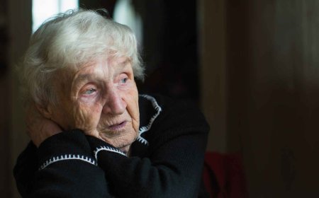 Psychology tells us that the loneliest part of growing old isn’t being alone, but realizing that some friendships disappear as soon as you stop nurturing them, and understanding that they were never based on mutual care, but on your willingness to do all the emotional work