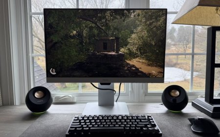 I spent a week with the budget-friendly Creative Pebble Pro and was impressed by its solid sound and petite form factor