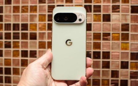 Google Pixel voicemail finally lets you record custom greetings in a new beta