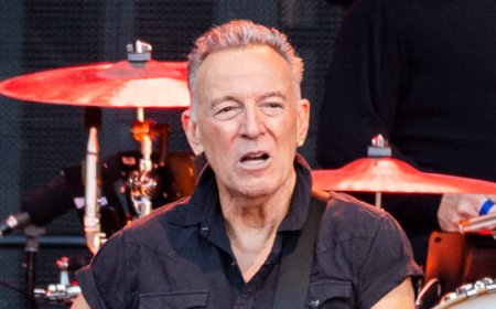 Former Longtime Springsteen Drummer Vini Lopez: Bruce 'Should Have Respect for President' Trump