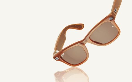 Your Meta Ray-Ban smart glasses don’t have facial recognition yet, and over 70 privacy advocacy organizations want it to stay that way