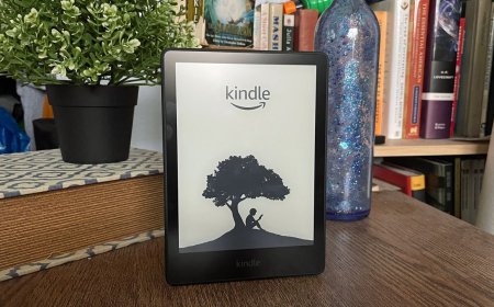 Kindle owners are struck another blow as Send to Kindle is set to stop working on old devices