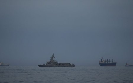 Pakistani delegation arrives in Tehran in move to ease tensions and arrange more US-Iran talks