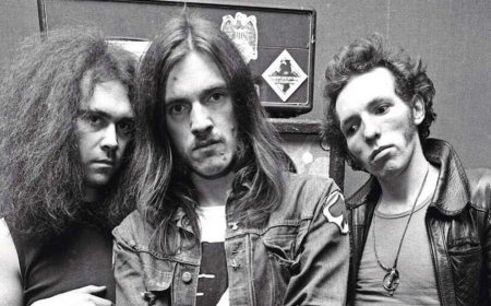 "Maybe they should have included a disc of Lemmy spinning in his grave." Motörhead's On Parole Sessions are a noble endeavour but the extras are perplexing