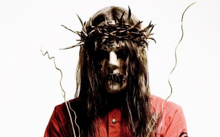 “Joey was the best that ever did it. The greatest drummers would come to our shows to watch this guy play”: Slipknot DJ Sid Wilson pays tribute to his late former bandmate Joey Jordison
