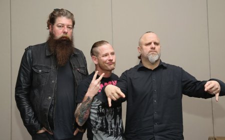 "The vibe is definitely Slipknot except no screams." Slipknot fan compares Look Outside Your Window album to Pink Floyd after getting early listen, claims Lacuna Coil's Cristina Scabbia appears