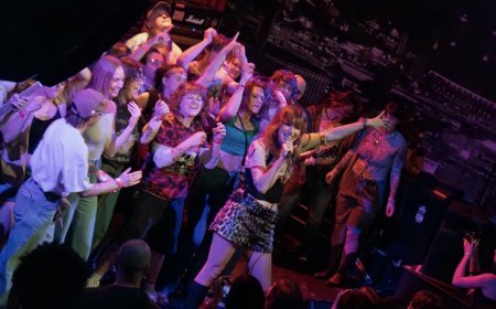 Twen’s Fate Euphoric tour stop summons their riotous crowd to recordBar