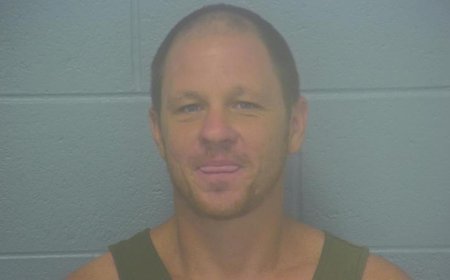 Springfield man arrested after allegedly assaulting woman offering help