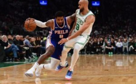 Celtics storm to early lead, roll past 76ers in series opener