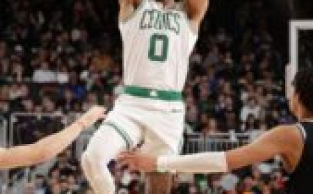 Tatum Returns in Style as Celtics Dominate 76ers in Playoff Opener