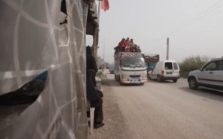 Lebanese Families Return to Ruins After Ceasefire, Facing Uncertainty and Loss