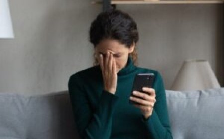 The $4.5 Billion Problem: 5 Documents You Should Never Share With “Federal Agents”