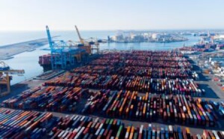 $166 Billion Tariff Refund Program Launches, but Payments Flow to Businesses as Consumers Left Waiting