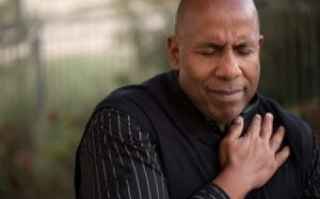 Doctors Sound the Alarm: Unexplained Shoulder Pain May Point to a Dangerous Issue