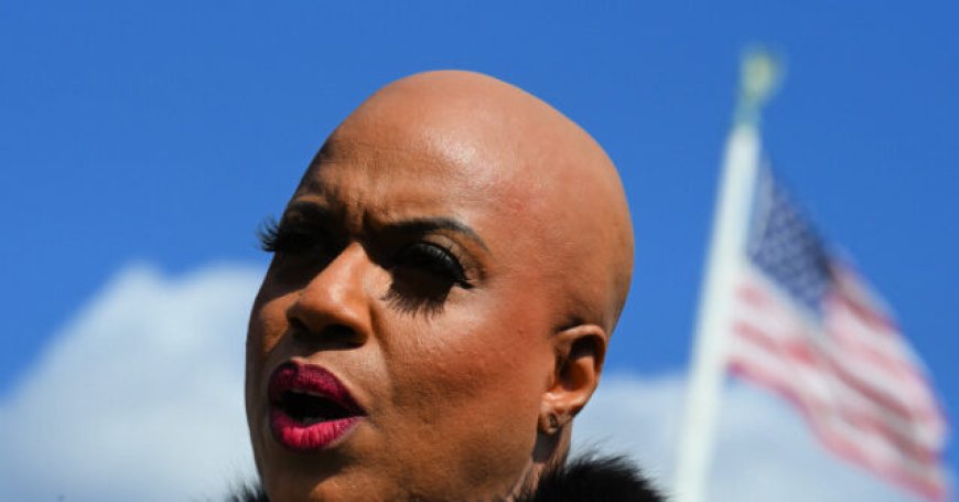 ‘Squad’ Member Ayanna Pressley: ‘Eviction Is an Act of Violence,’ ‘Housing Is a Human Right’