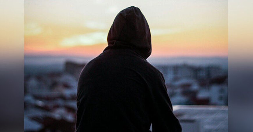 WATCH -- 'We're Here to Safeguard Lives': Florida Officers Rescue Man from Ledge of Parking Garage