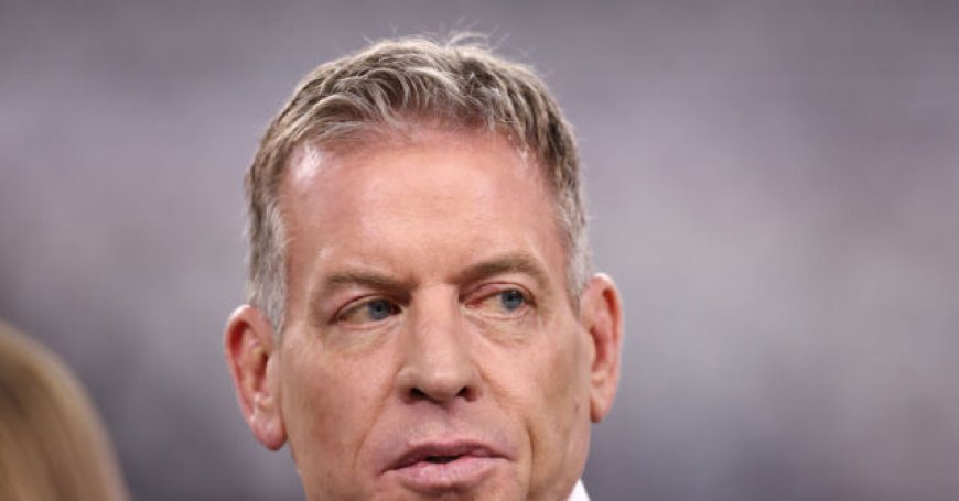 Troy Aikman Ruthlessly Mocked Simply for Posting Three American Flags