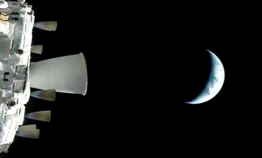 For the First Time Since 1970, the Artemis II Crew Travels Behind the Moon and Sets a New Human Distance Record