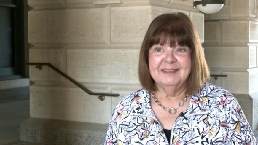 'It's a victory for Kansas': Kansas Board of Nursing overhaul officially becomes law with signature from governor