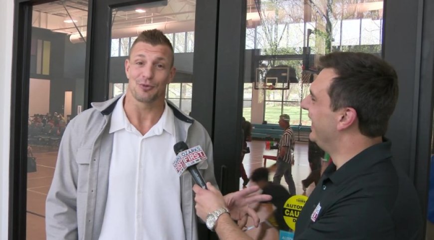 Gronk in the Ozarks: talking Kelce return, youth sports, more