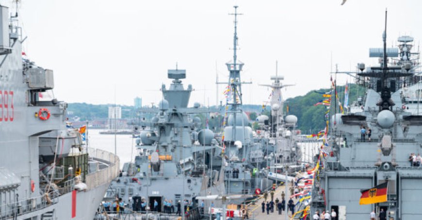 Europe and Friends Claim to 'Contribute' to Securing Strait of Hormuz with Few Details