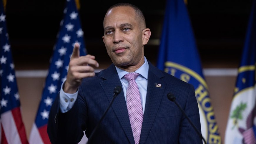 Republicans block Jeffries' gambit to curb Trump's Iran war powers