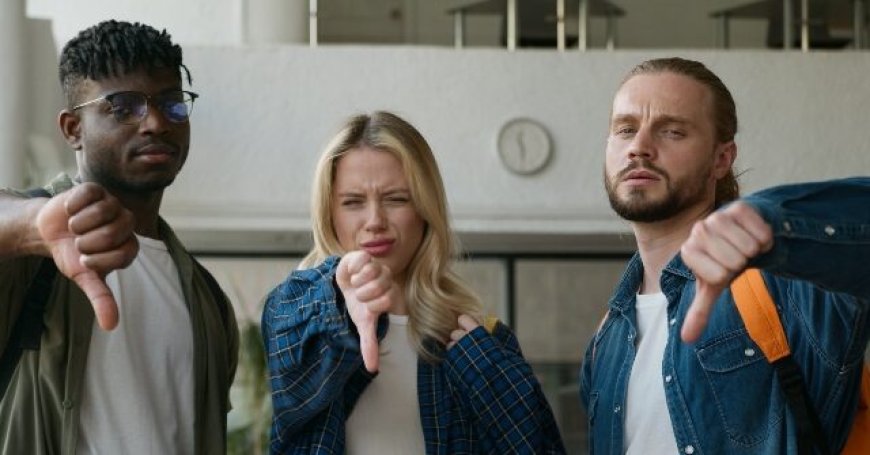 Poll: Gen Z Shows Growing Negativity Towards AI