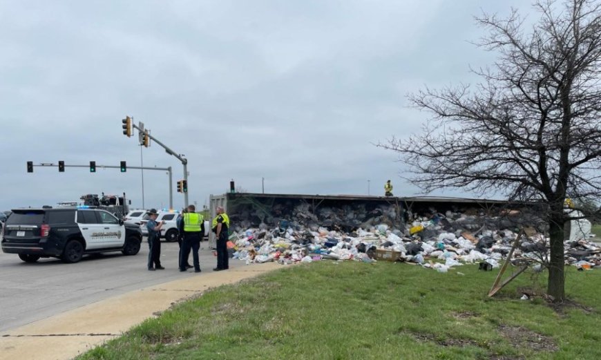 Northbound I-35 ramp reopens in Olathe after semi overturns