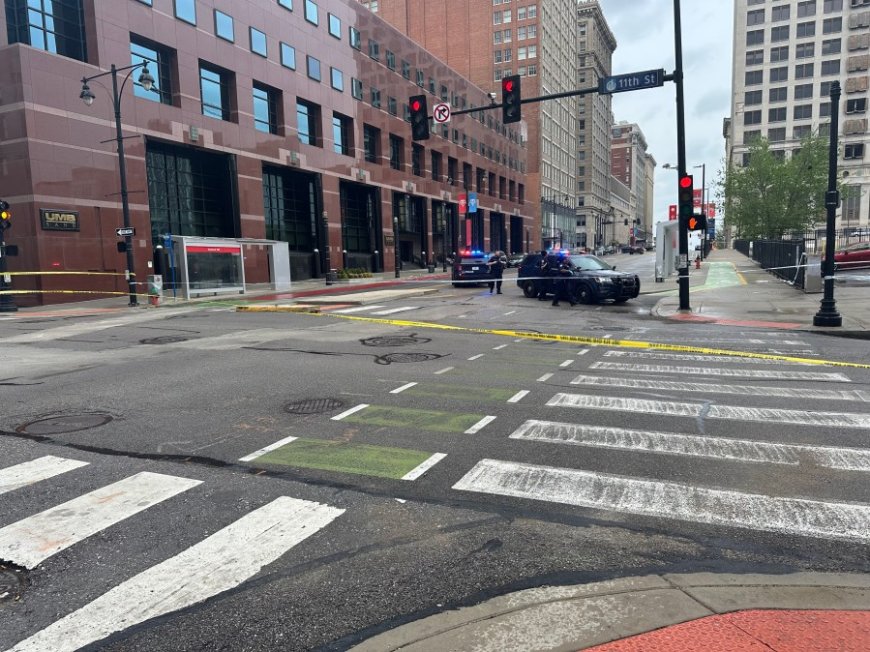 Person stabbed to death in downtown Kansas City Sunday morning: KCPD