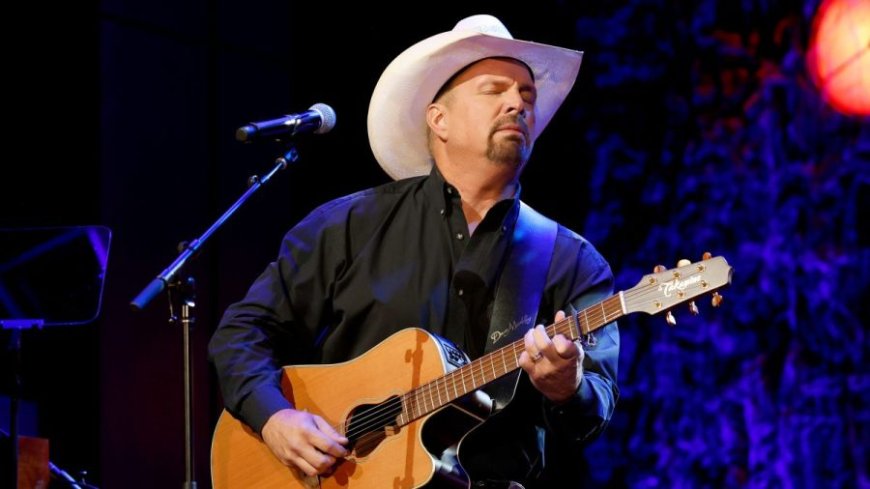 Gen Z country music fans may have no idea who Garth Brooks is. Here's why