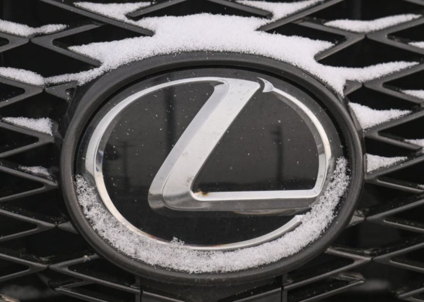 9,000 Lexus vehicles recalled over potential fuel pump failure