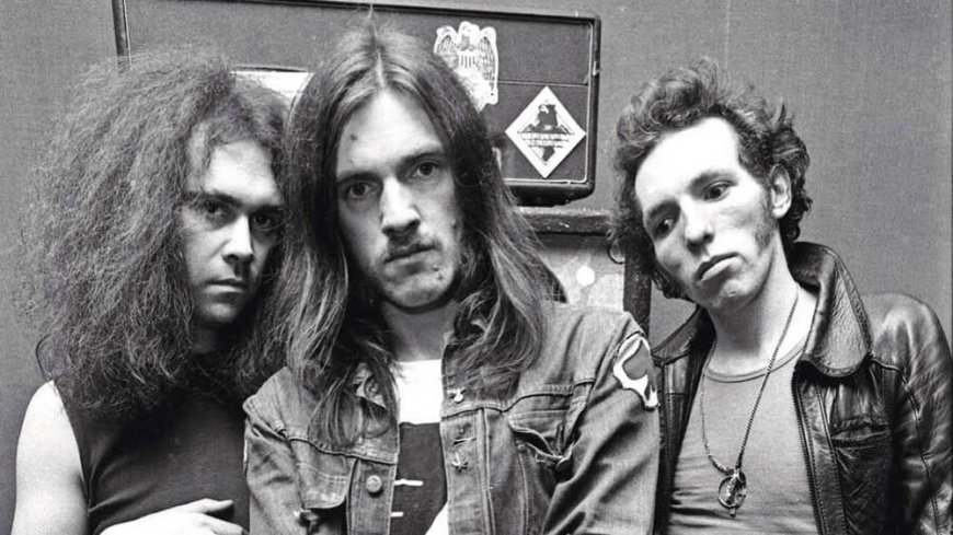 "Maybe they should have included a disc of Lemmy spinning in his grave." Motörhead's On Parole Sessions are a noble endeavour but the extras are perplexing