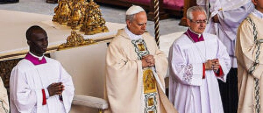 Pope Leo in Africa Warns Humanity’s Future Is Being Jeopardized by War and Global Greed