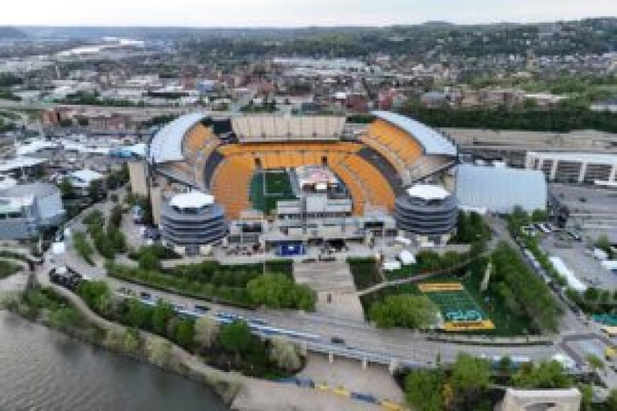 Steelers owner has Ravens’ fan seating moved at Pittsburgh draft