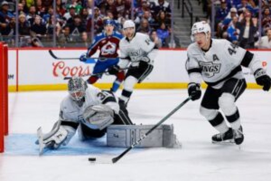 Kings head home in need of turnaround against Avalanche