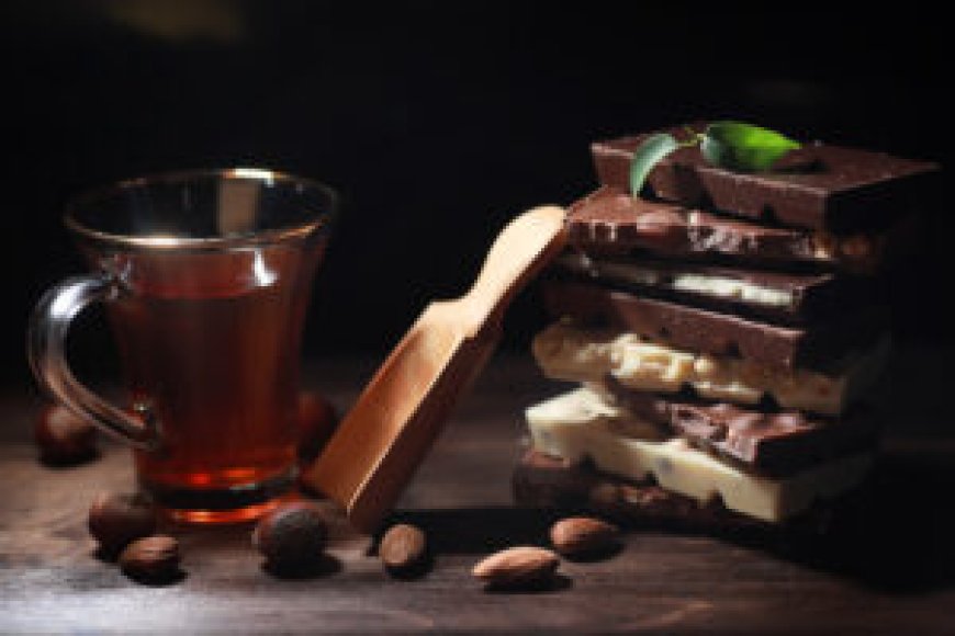 Study Finds Tea, Dark Chocolate Linked to Measurable Improvements in Blood Pressure and Vascular Health