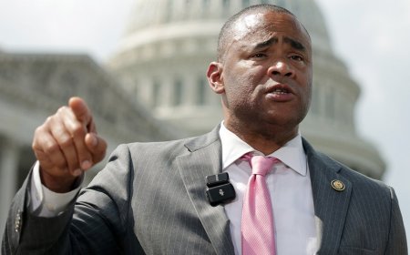 Dems circle the wagons by blaming GOP for their gerrymandering response ahead of midterms: 'Very desperate'
