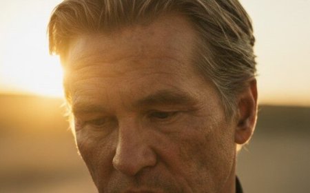 Motion Picture Academy Rules AI Actors & Writers Not Eligible for Oscars