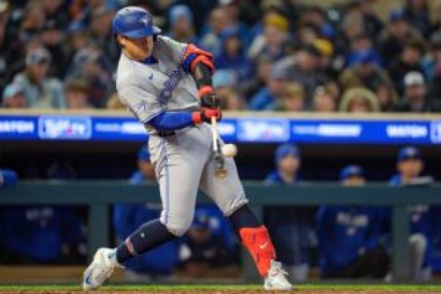 Blue Jays flying high as they continue surge against Twins
