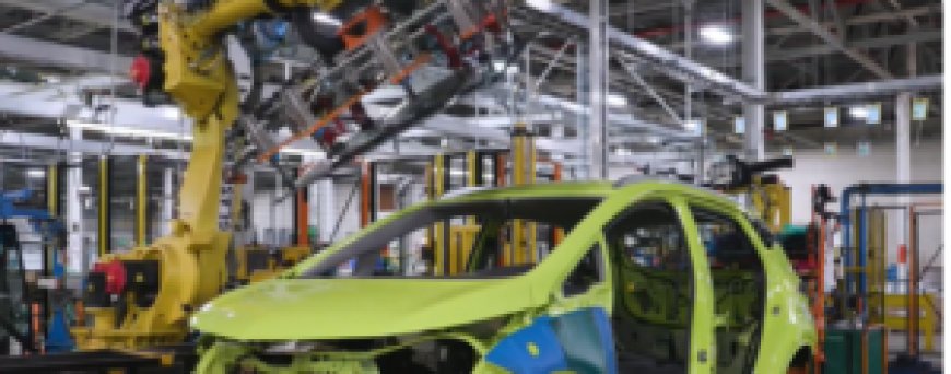 GM and Ford Earnings Highlight Mounting Pressure on Detroit Automakers
