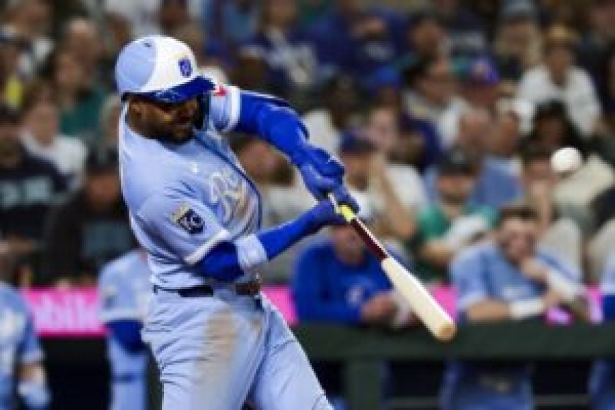Royals’ Maikel Garcia’s sacrifice fly beats Mariners in 10th