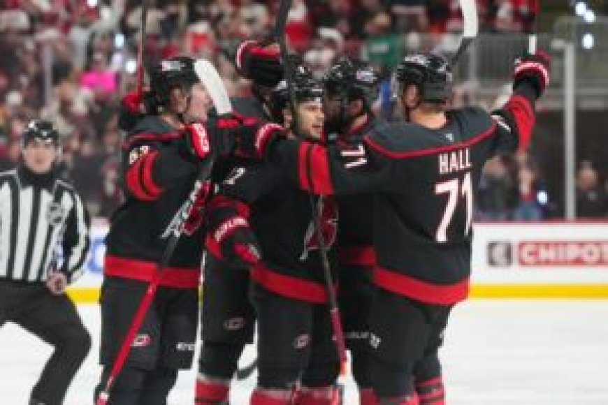 Canes keep rolling, blank Flyers to open East semifinal series