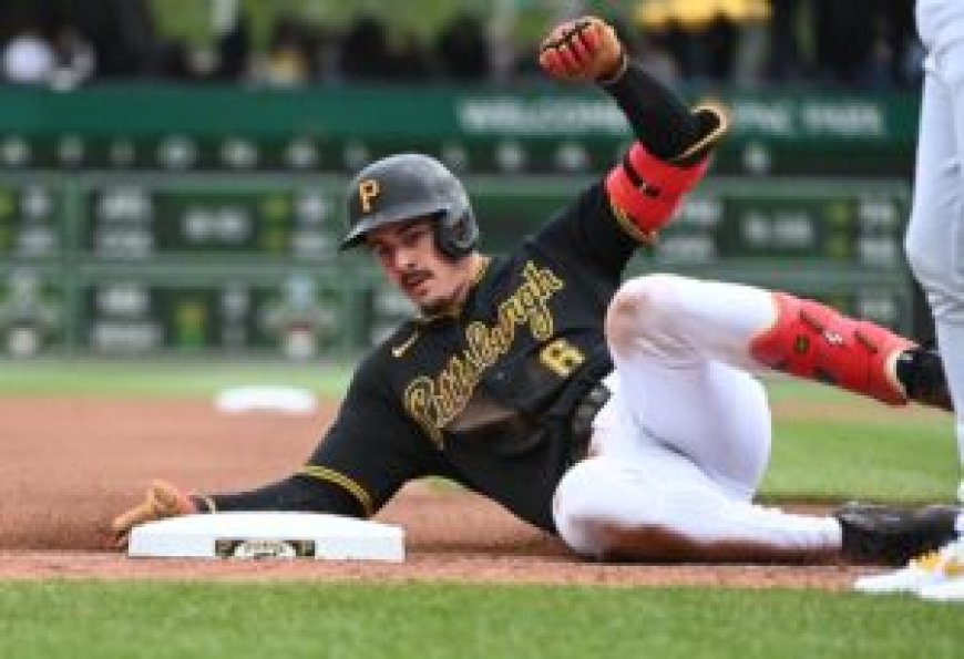 Pirates wreck Reds with early scoring outbursts