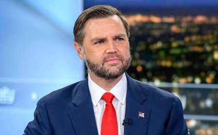 CNN panel swoons over JD Vance's glow up, admits media blitz is 'impressive' following 'The View' appearance