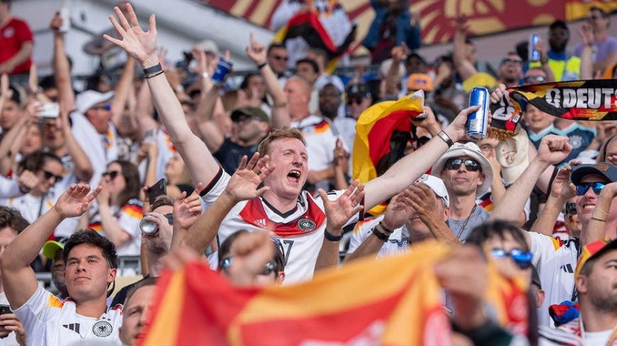 Epic golf trip, German soccer fan Freddy stunned by small-town Ohio in Cup travels, Sofia Vergara stops & MEAT