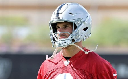 Raiders new head coach Klint Kubiak names Kirk Cousins starting QB over No. 1 pick Fernando Mendoza