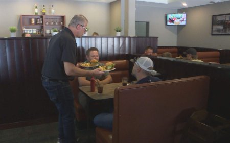 Diner in small Manitoba town attracts international crowd with viral video