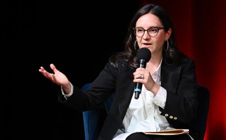 Bari Weiss poaches conservative NY Times columnist, others join '60 Minutes' in CBS program shakeup