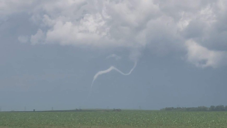 At least 2 tornadoes reported in Saskatchewan: Environment Canada